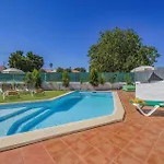 Villa Sunshine By *
