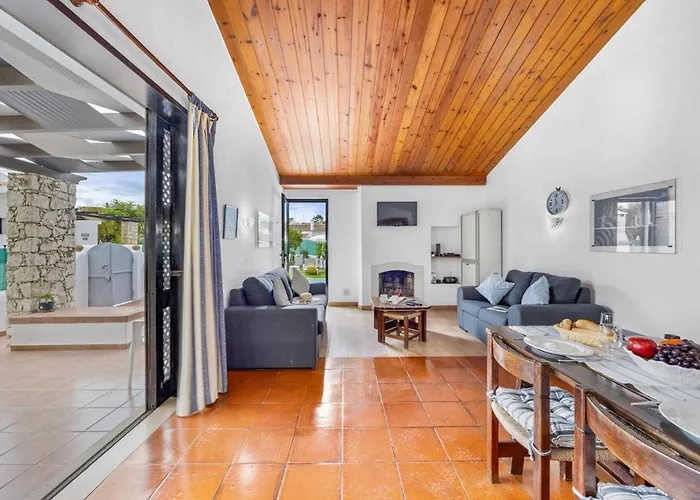 Sunshine By 빌라 *